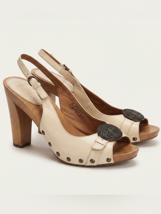 Frye Shoes - Frye Cream Leather Studded Clog Slingbacks - Wood Heel & Medallion Detail SZ 8